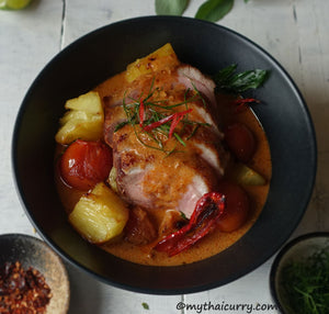 Duck breast Thai red curry with pineapple 