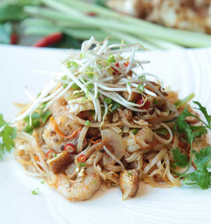 Pad Thai dish. Serving Presentation