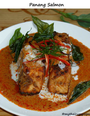 Serving suggestion for Panang Salmon